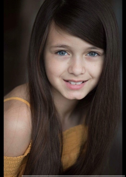 Chloe Romanski photo