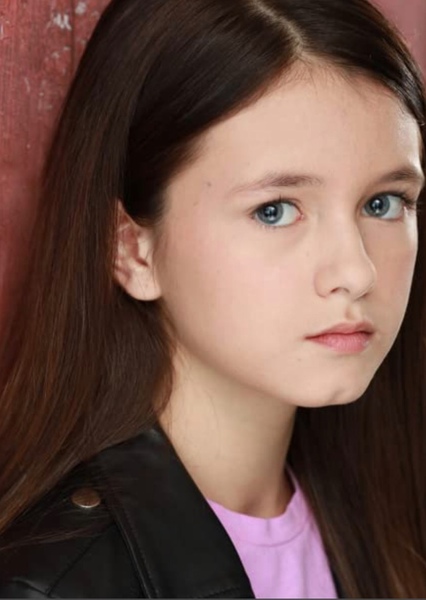 Chloe Romanski photo