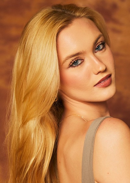 Chloe Rose Robertson