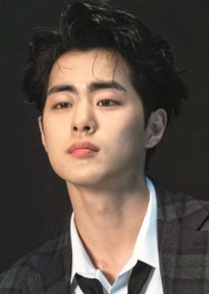 Cho Byeong-kyu photo