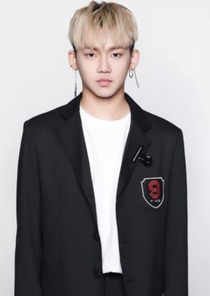 Choi Hyun Suk photo