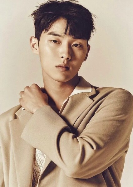 Choi Hyun-wook photo