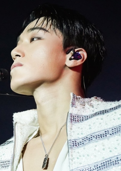 Choi San photo