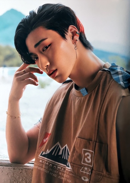 Choi San photo