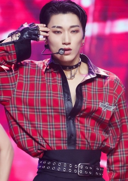 Choi San photo