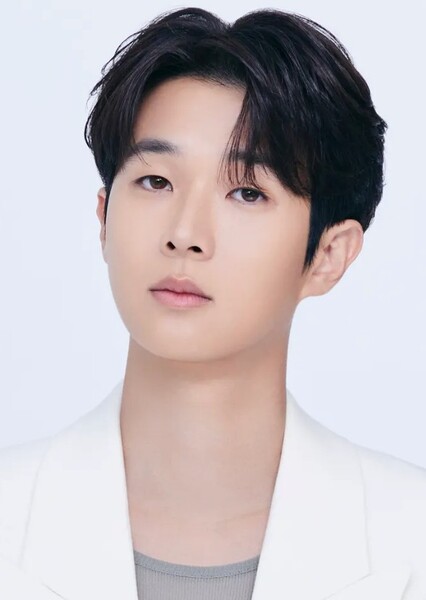 Choi Woo-shik photo