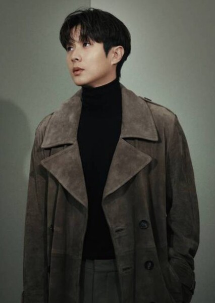 Choi Woo-shik photo