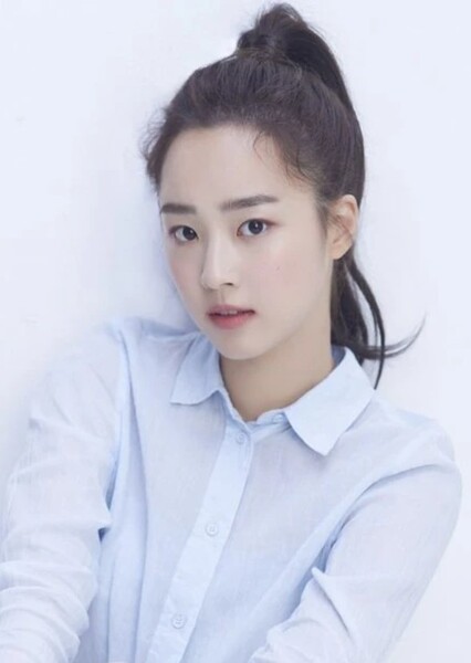 Choi Ye-bin photo