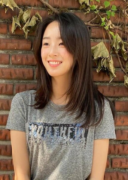 Choi Ye-bin photo