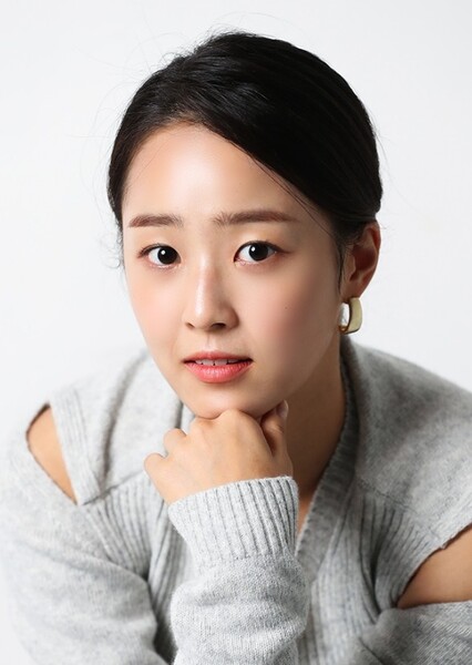 Choi Ye-bin photo