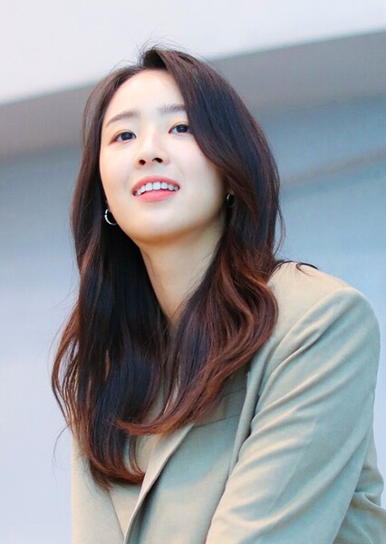 Choi Ye-bin photo