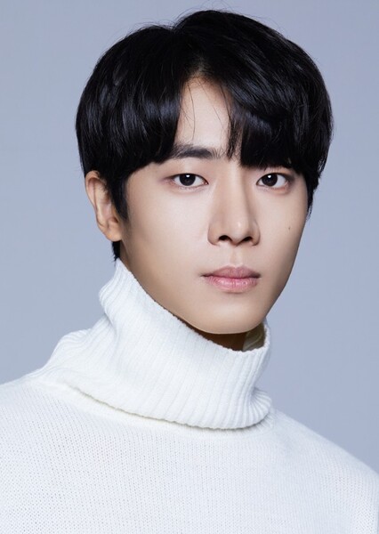 Choo Young-woo photo