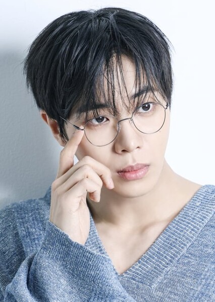 Choo Young-woo photo
