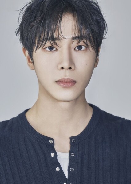 Choo Young-woo photo