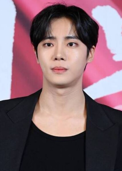 Choo Young-woo photo