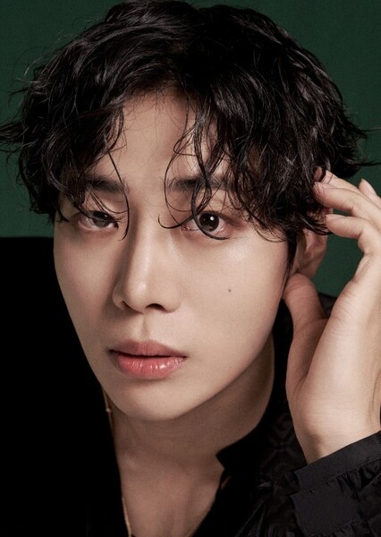 Choo Young-woo photo