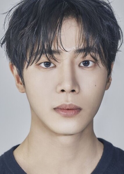 Choo Young-woo photo