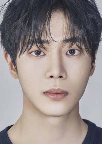 Choo Young-woo photo
