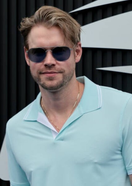 Chord Overstreet photo