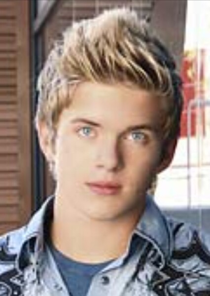 Chris Brochu photo