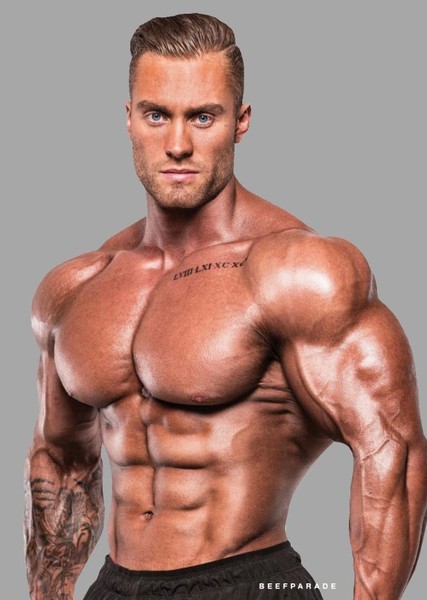 Chris Bumstead photo