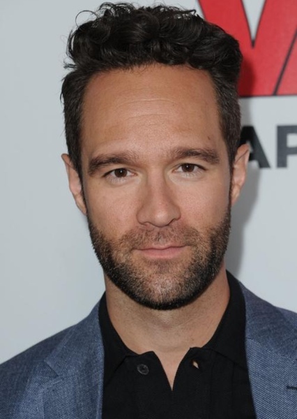Chris Diamantopoulos photo