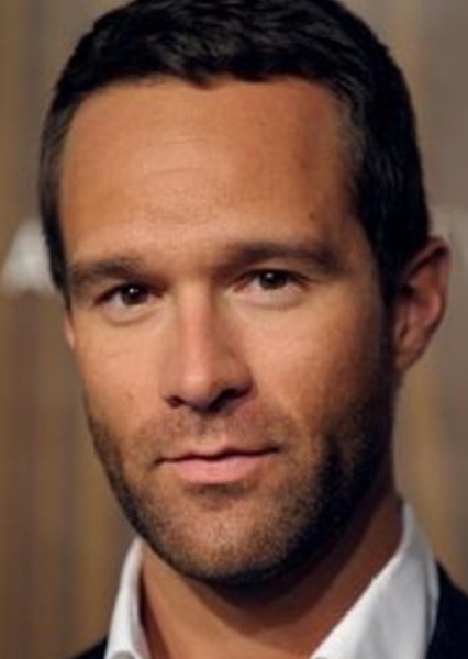 Chris Diamantopoulos photo