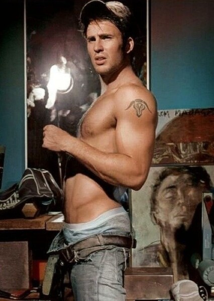 Chris Evans photo