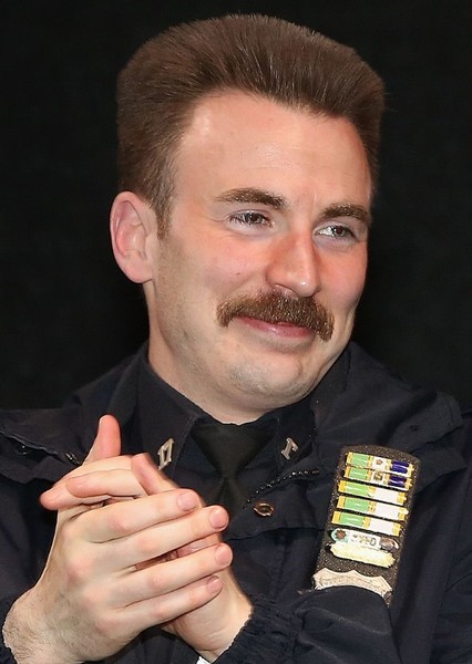 Chris Evans photo