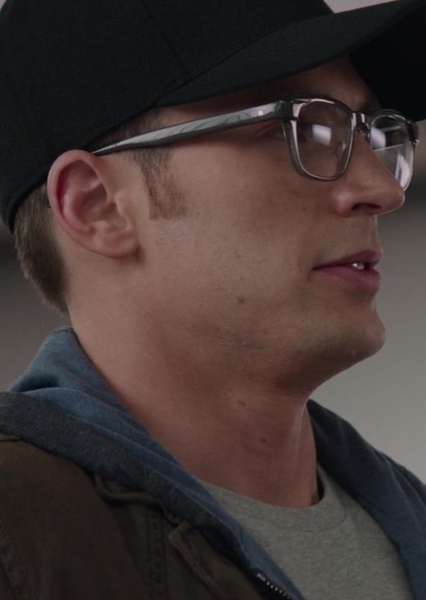 Chris Evans photo