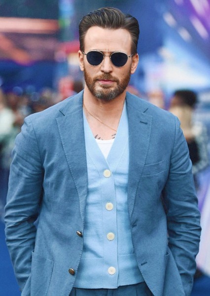 Chris Evans photo