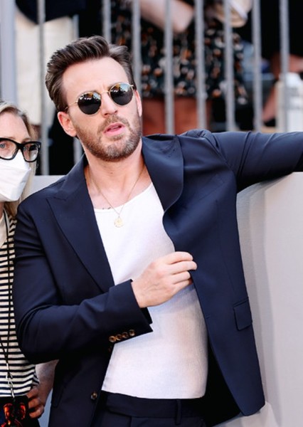 Chris Evans photo