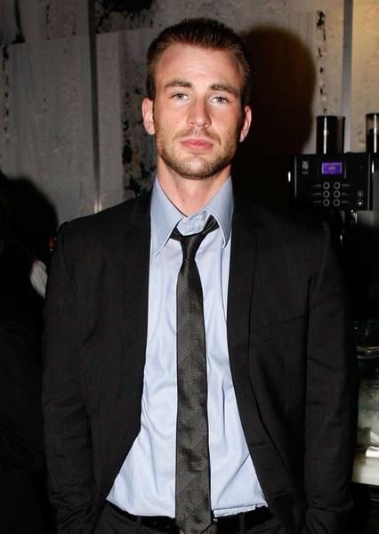 Chris Evans photo