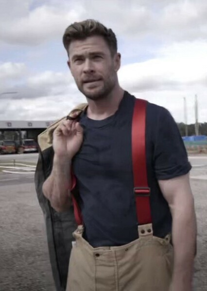 Chris Hemsworth photo