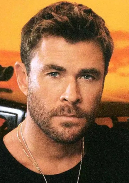 Chris Hemsworth photo