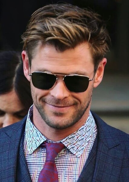 Chris Hemsworth photo