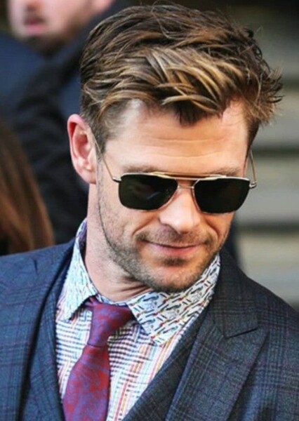 Chris Hemsworth photo