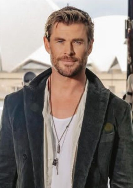 Chris Hemsworth photo