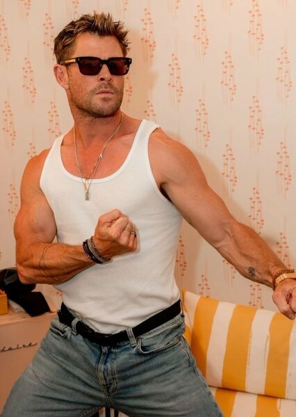 Chris Hemsworth