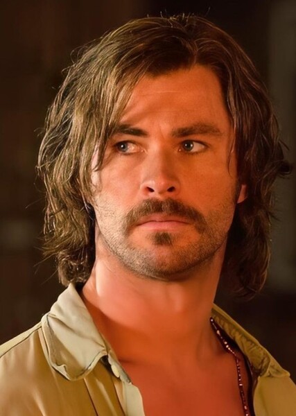 Chris Hemsworth photo