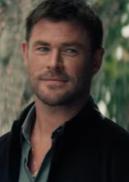Chris Hemsworth photo
