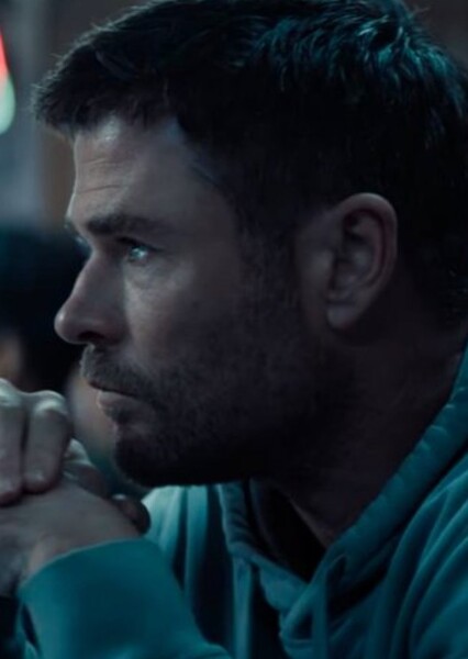 Chris Hemsworth photo