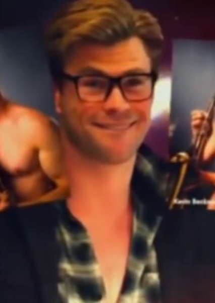 Chris Hemsworth photo