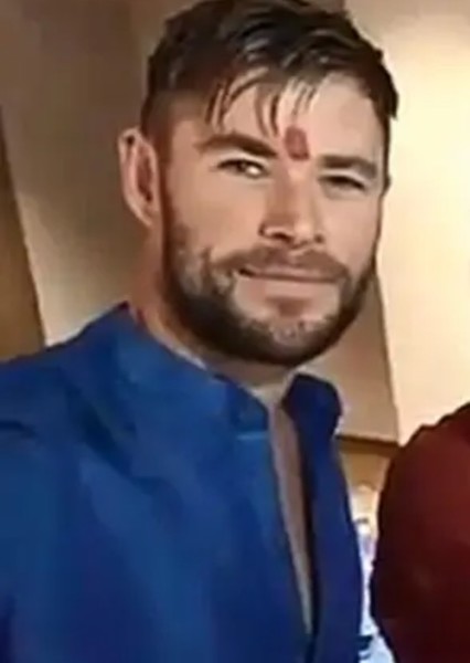 Chris Hemsworth photo