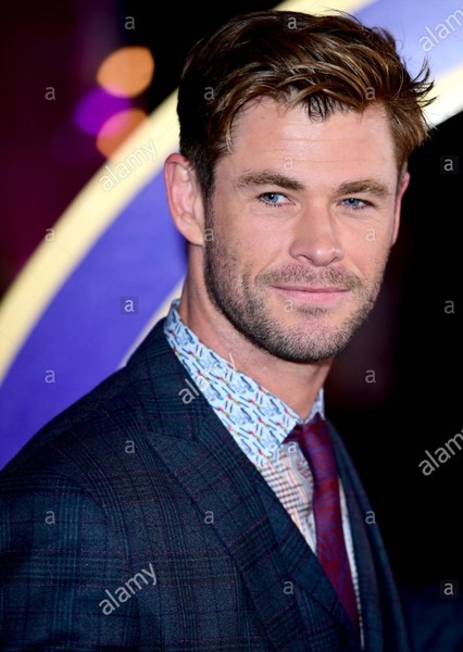 Chris Hemsworth photo