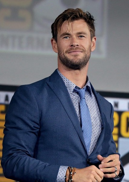 Chris Hemsworth photo
