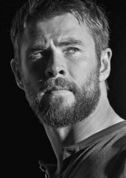 Chris Hemsworth photo