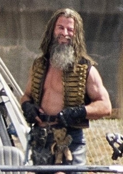 Chris Hemsworth photo