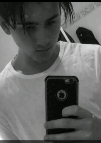 Chris Lanzon