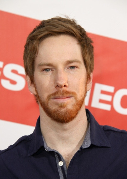 Chris Owen photo